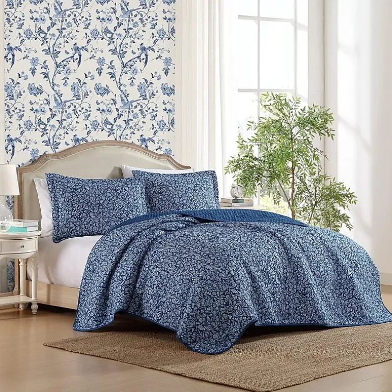 Laura Ashley Elaina Quilt Set
