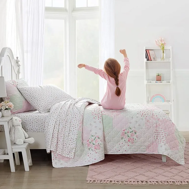 Laura Ashley Ellyn Quilt