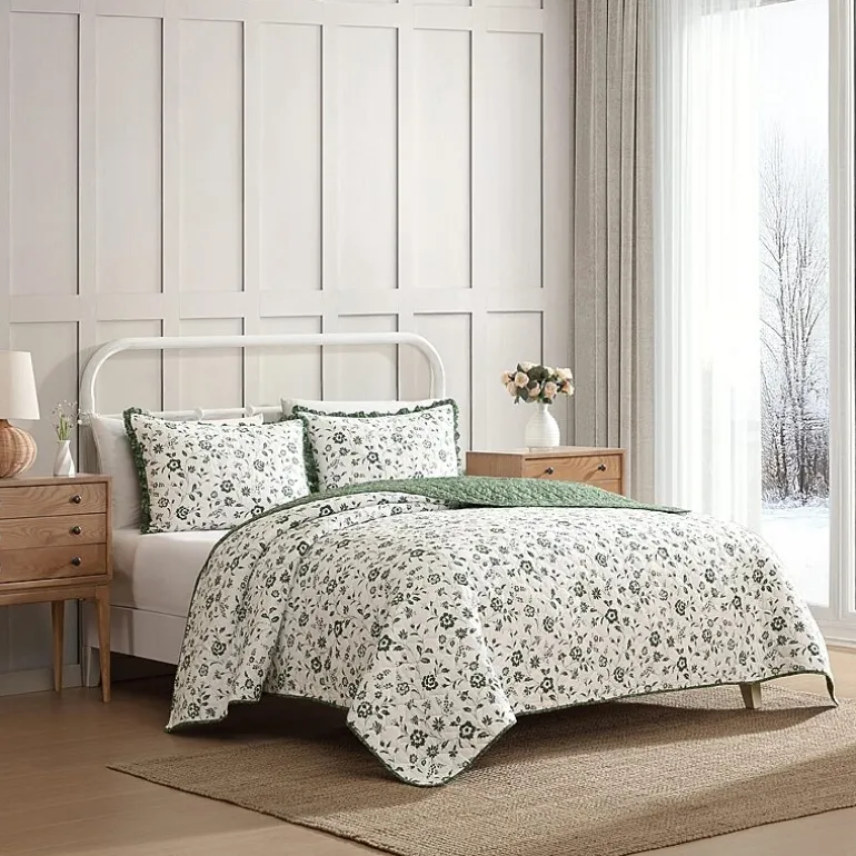 Laura Ashley Miranda Easy Care Quilt Set