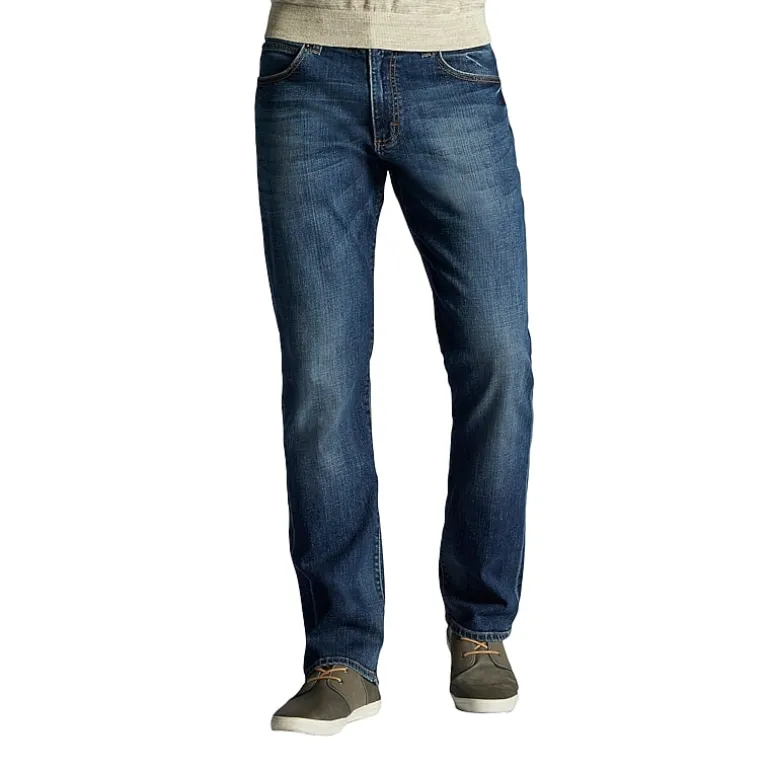 Lee® Mens Extreme Motion Straight Fit Jeans