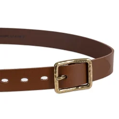 Levi's® Hammered Square Centerbar Buckle, Casual Belt, Genuine Leather Womens Belt