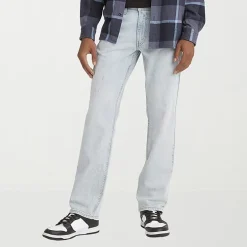 Levi's® Mens 514™ Ripped Straight Leg Jean