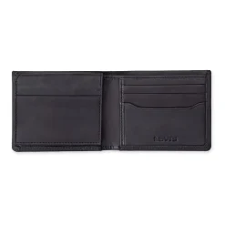 Levi's® Traveller With Ornament Mens Wallet