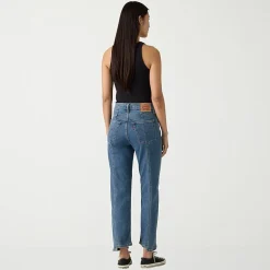 Levi's® Women's High Rise Ribcage Straight Ankle Jeans