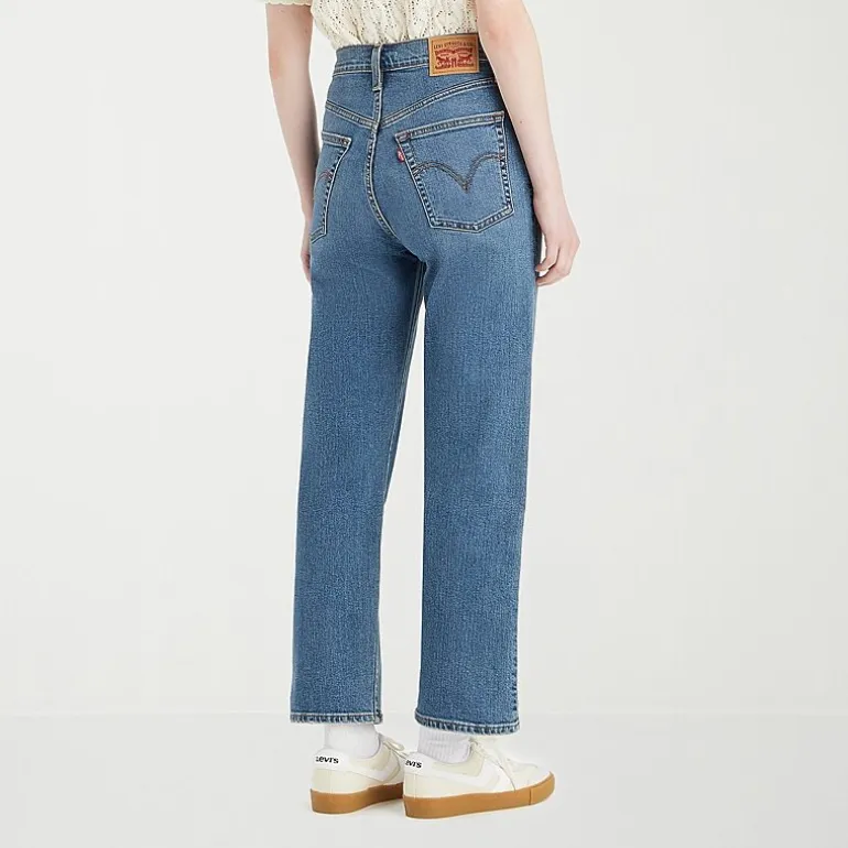 Levi's® Women's High Rise Ribcage Straight Ankle Jeans