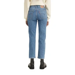 Levi's® Womens High Rise Wedgie Straight Jean