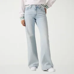 Levi's® Women's Middy Loose Boot Jeans