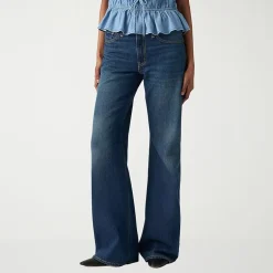 Levi's® Women's Middy Loose Boot Jeans