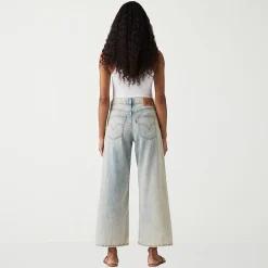 Levi's® Women’s Middy Wide-leg Ankle Jean