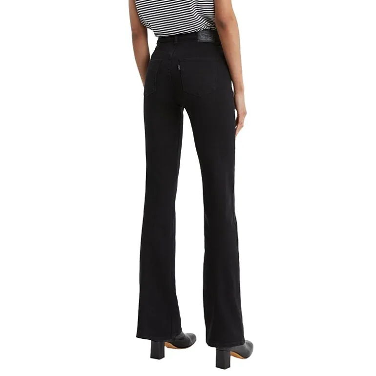 Levi's® Womens Mid Rise Classic Bootcut Jean