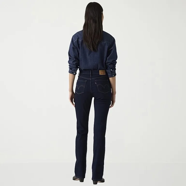 Levi's® Womens Mid Rise Classic Bootcut Jean
