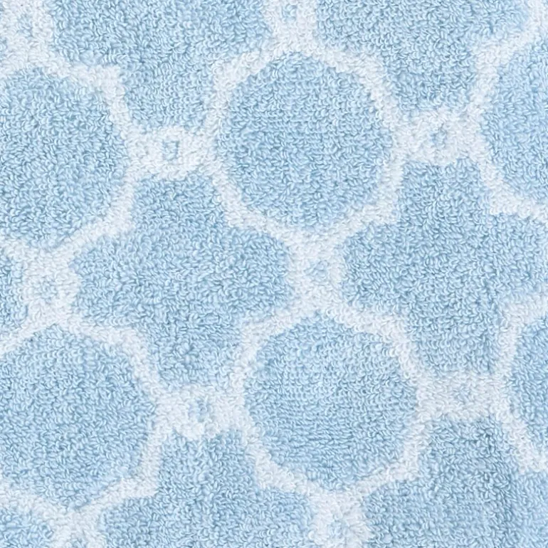 Liz Claiborne Signature Lattice Plush Bath Towel