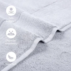 Liz Claiborne Signature Plush Bath Towel