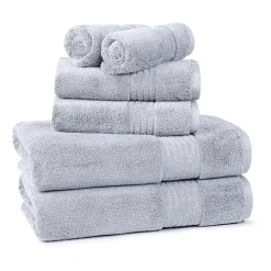 Liz Claiborne Signature Plush Bath Towel