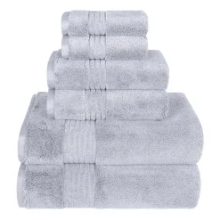 Liz Claiborne Signature Plush Bath Towel