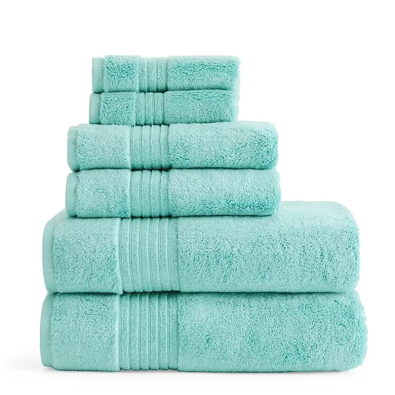 Liz Claiborne Signature Plush Bath Towel