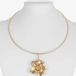 Liz Claiborne Womens Flower 17 Inch Pendant Necklace