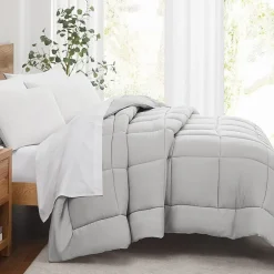London Fog Ultra Soft Down Alternative Comforter