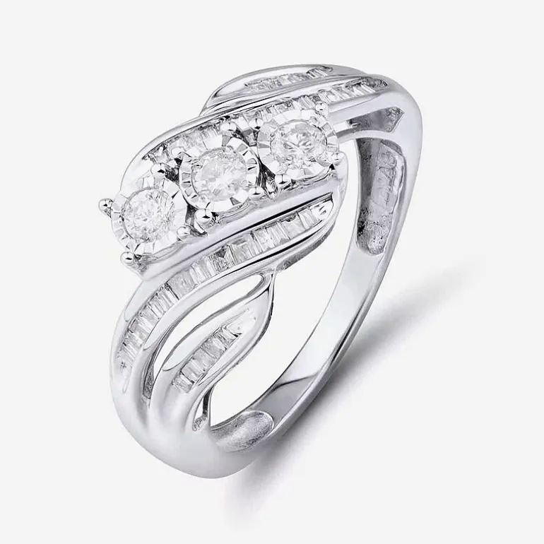 Love Lives Forever 1/2 CT.T.W. Round White Natural Diamond 10K Gold 3-Stone Ring