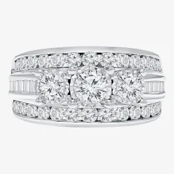 Love Lives Forever (I / I1) Womens 2 CT. T.W. Lab Grown White Diamond 10K Gold Round 3-Stone Engagement Ring