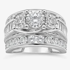 Love Lives Forever (I / I1) Womens 4 CT. T.W. Lab Grown White Diamond 10K Gold Round Side Stone 3-Stone Engagement Ring
