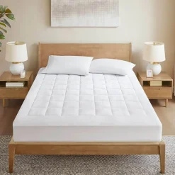 Madison Park Cloud Soft Plush Waterproof Quilted Mattress Pad
