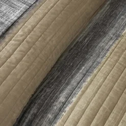 Madison Park Essentials Barret Quilt Set with Cotton Bed Sheets