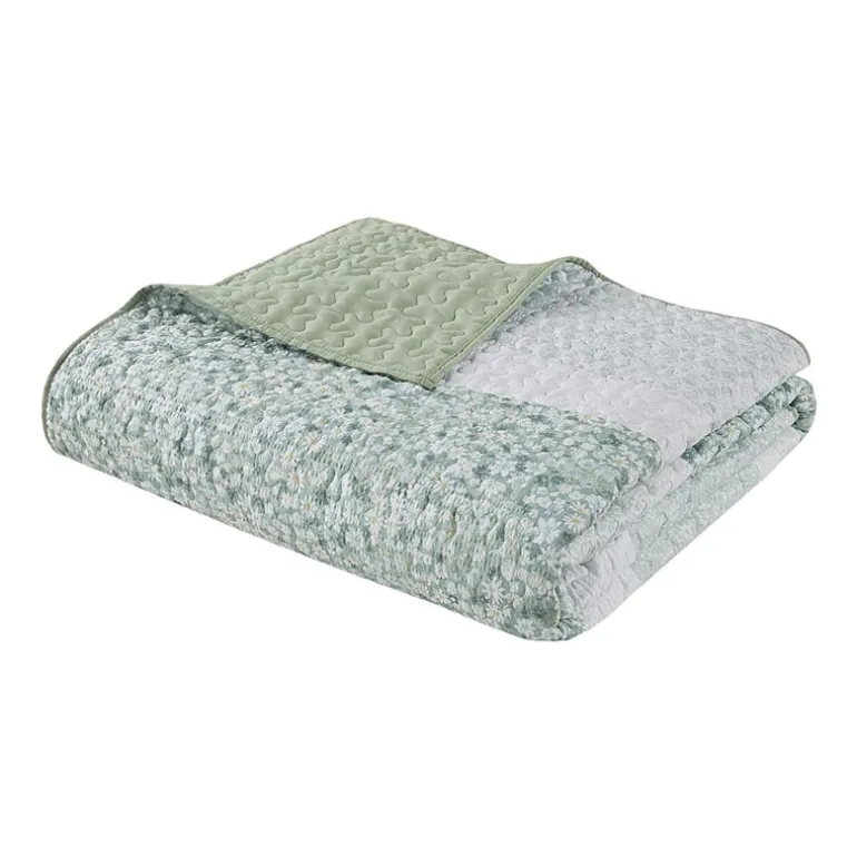 Madison Park Evian Seersucker 4-pc. Hypoallergenic Quilt Set