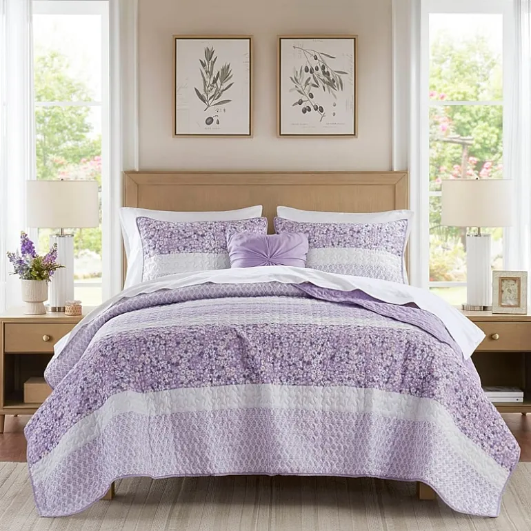 Madison Park Evian Seersucker 4-pc. Hypoallergenic Quilt Set