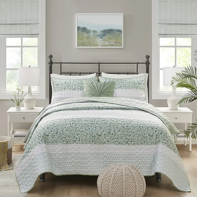 Madison Park Evian Seersucker 4-pc. Hypoallergenic Quilt Set