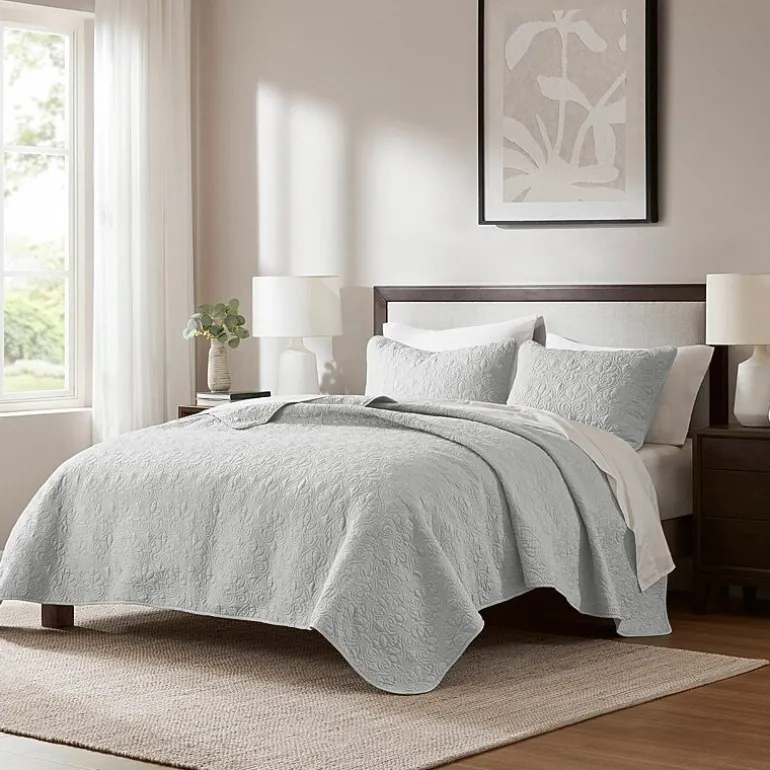 Madison Park Mansfield Antimicrobial Treated Reversible Quilt Set