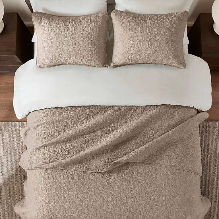 Madison Park Mansfield Antimicrobial Treated Reversible Quilt Set