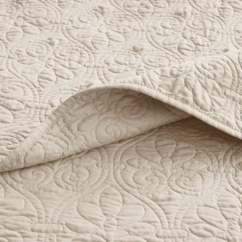 Madison Park Mansfield Antimicrobial Treated Reversible Quilt Set