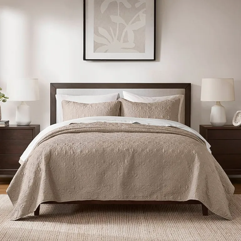 Madison Park Mansfield Antimicrobial Treated Reversible Quilt Set