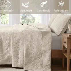 Madison Park Mansfield Oversized Antimicrobial Treated 3pc Bedspread Set