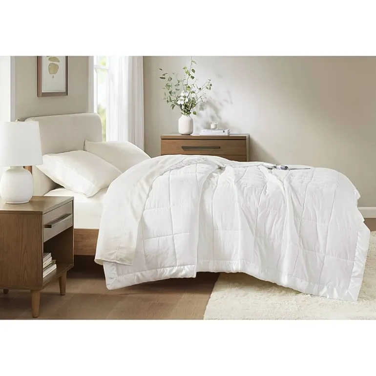 Madison Park Prospect Lightweight Down Alternative Blanket with Satin Trim