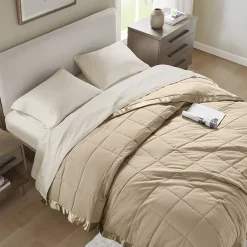 Madison Park Prospect Lightweight Down Alternative Blanket with Satin Trim