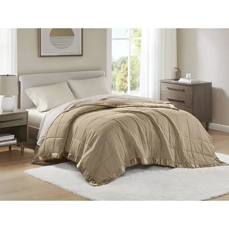 Madison Park Prospect Lightweight Down Alternative Blanket with Satin Trim