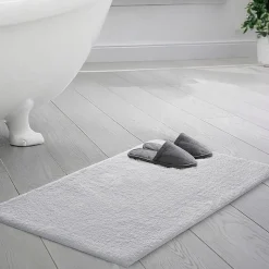 Madison Park Signature Marshmallow Bath Rug Collection