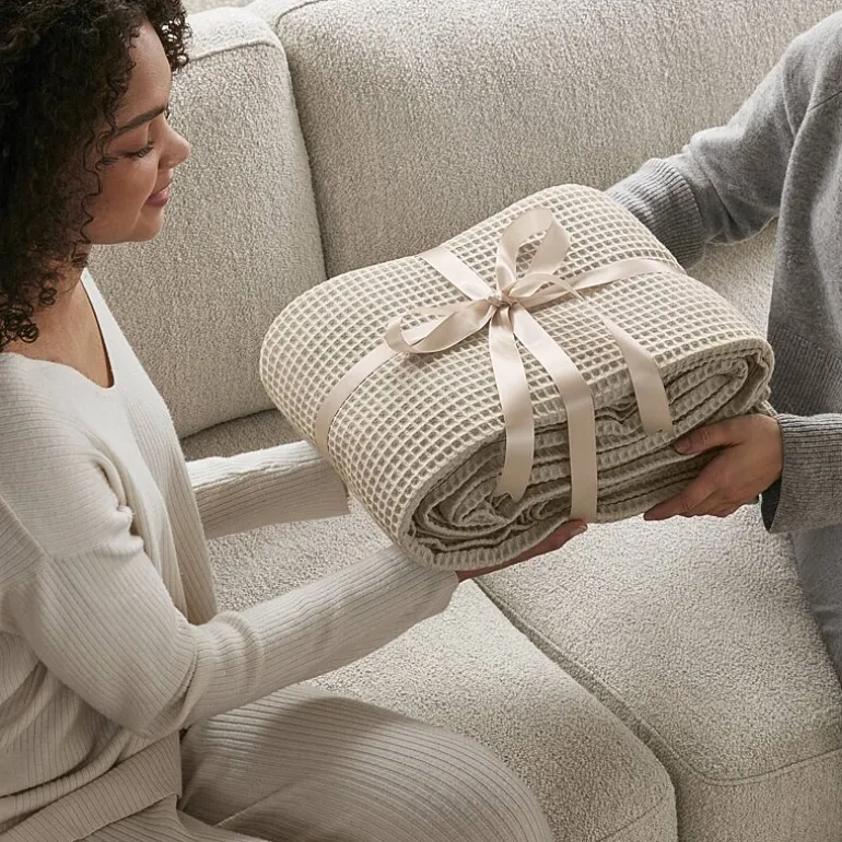 Madison Park Waffle Weave Cotton Lightweight Blanket