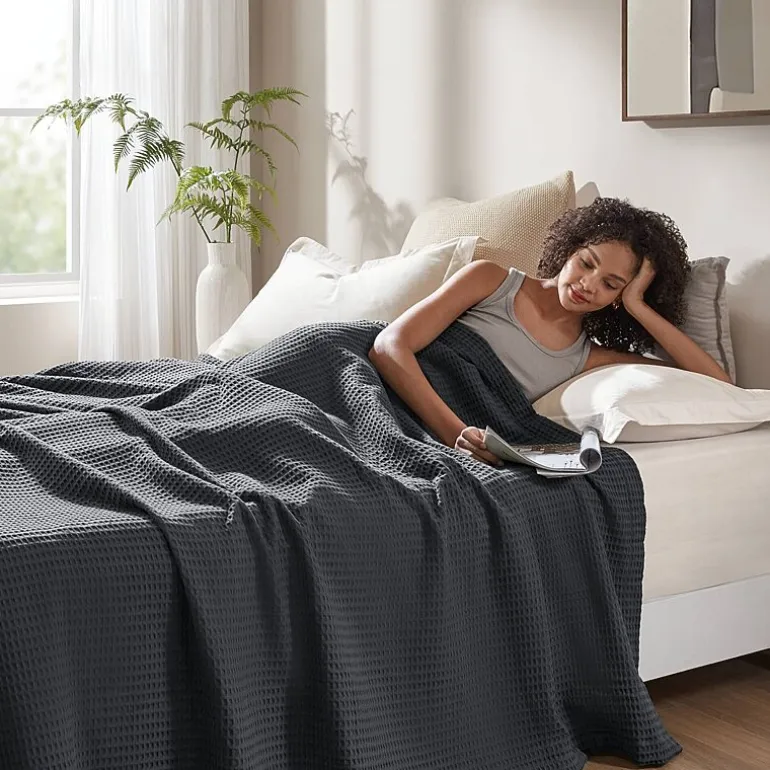Madison Park Waffle Weave Cotton Lightweight Blanket