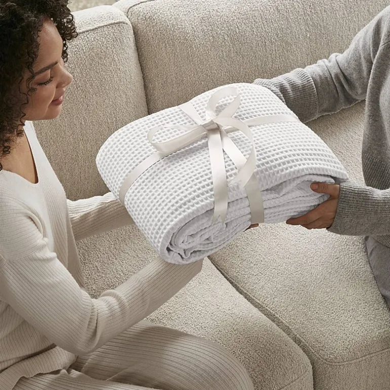 Madison Park Waffle Weave Cotton Lightweight Blanket