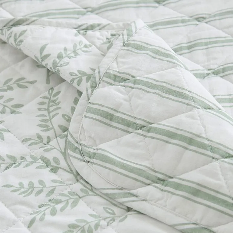 Martha Stewart Murray Leaves Easy Care Quilt Set