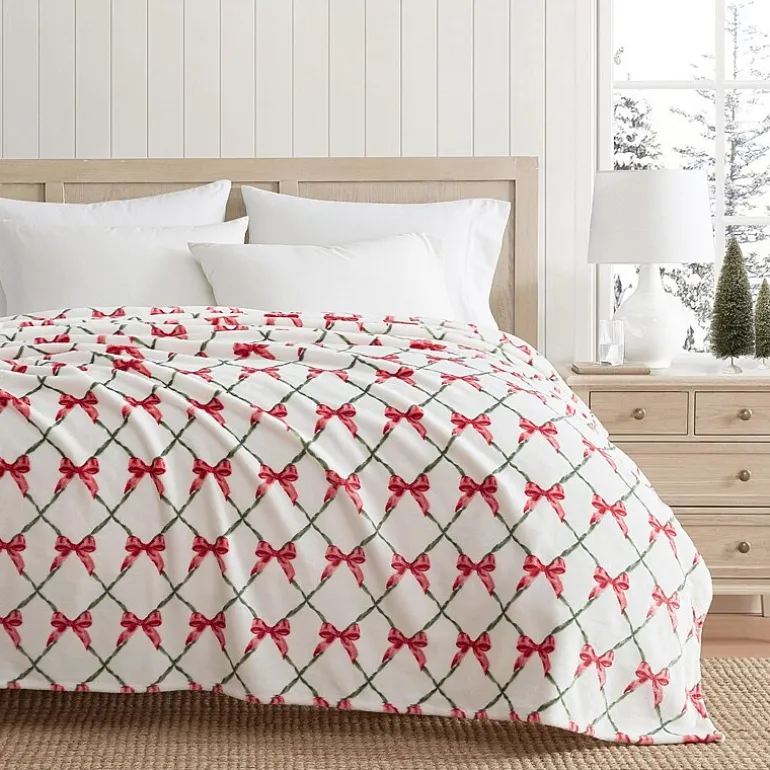 Martha Stewart Printed Seasonal Plush Throw