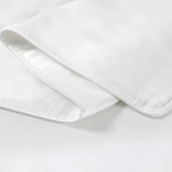 Martha Stewart Ultra Light Warmth Long Staples Silk Comforter