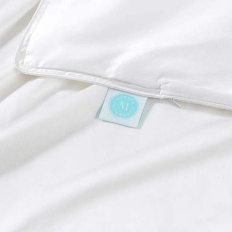 Martha Stewart Ultra Light Warmth Long Staples Silk Comforter