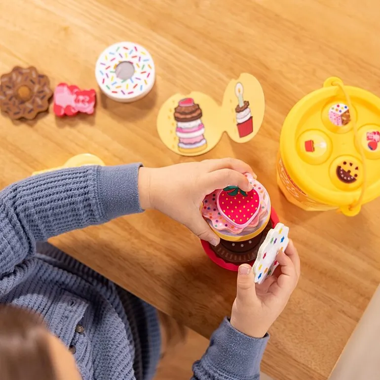 Melissa & Doug Play To Go Cake & Cookies Play Set