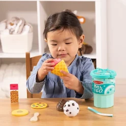 Melissa & Doug Play To Go Ice Cream Play Set