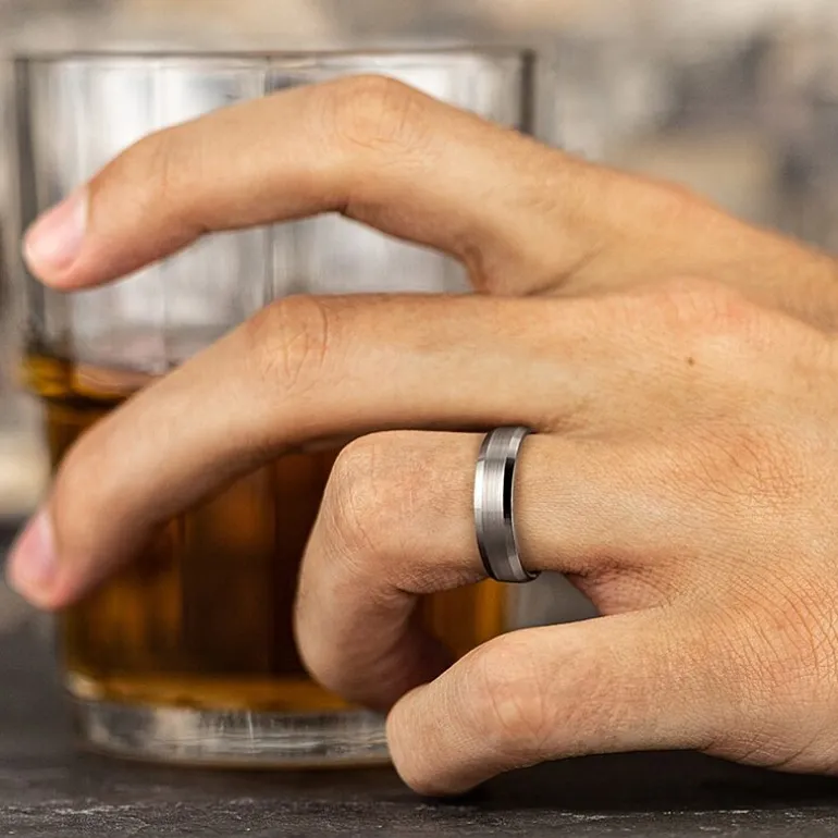 Mens 6MM 10K Gold Wedding Band