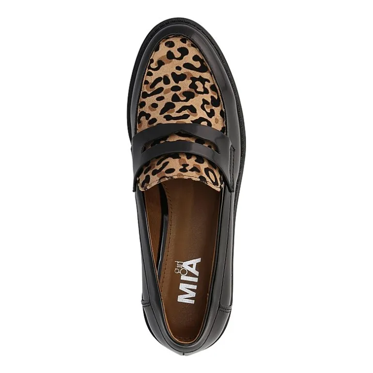 Mia Girl Christaa Womens Moc Closed Toe Loafers